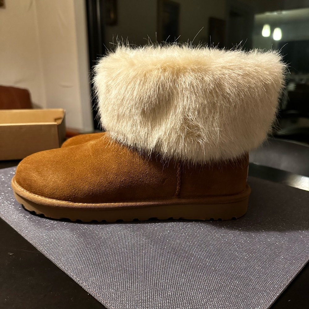 New in Box Mini Blakeley
